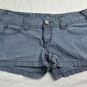 🌿‎ DKNY Jeans Blue Pinstripe Mini Shorts Y2K Low Rise Cuffed Denim 28 🌿